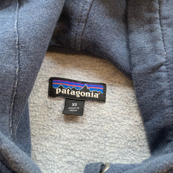 Patagonia Sweatshirt - Picture 3 of 3